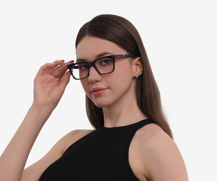 raider-tortoise-square-eyeglasses-female-1