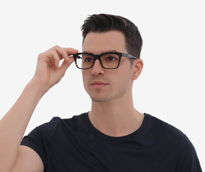 raider-tortoise-square-eyeglasses-male-1